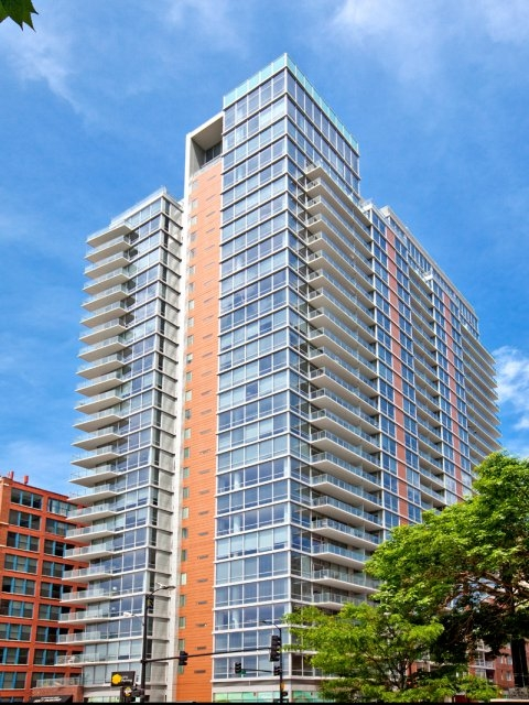 Burnham Pointe residential tower in Chicago